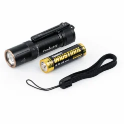 Fenix E12 V2.0 Minilamppu AA-paristolla -Sisustusvalo Kauppa 6942870307350 3