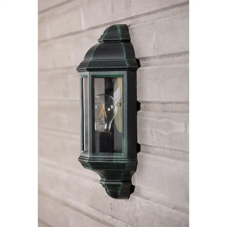 Noor Genova Ulkoseinävalaisin 3 Noor Genova Ulkoseinävalaisin