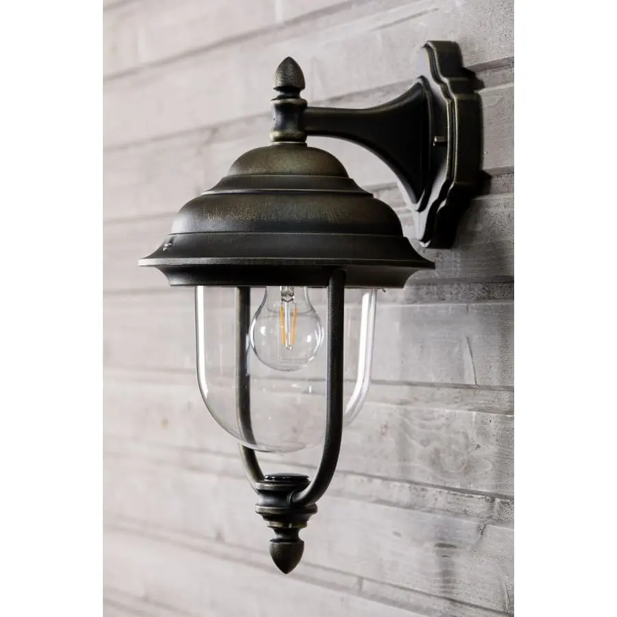 Noor Kello 2-osainen Ulkoseinävalaisin 3 Noor Kello 2-osainen Ulkoseinävalaisin